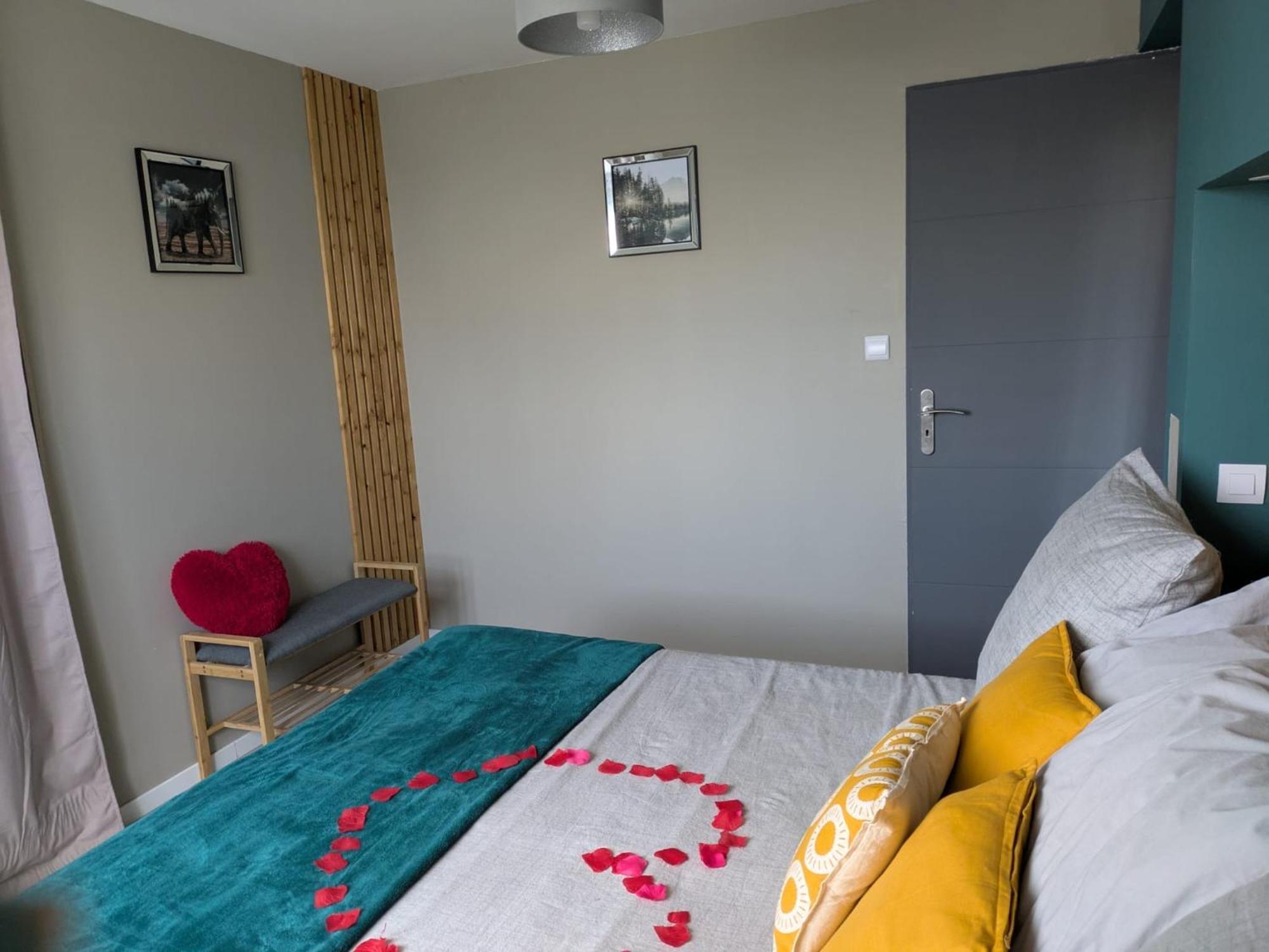 L'Alcove Du 510 - Spa - Chambre Romantique - Sauna - Salle De Jeux Монтобан Екстер'єр фото